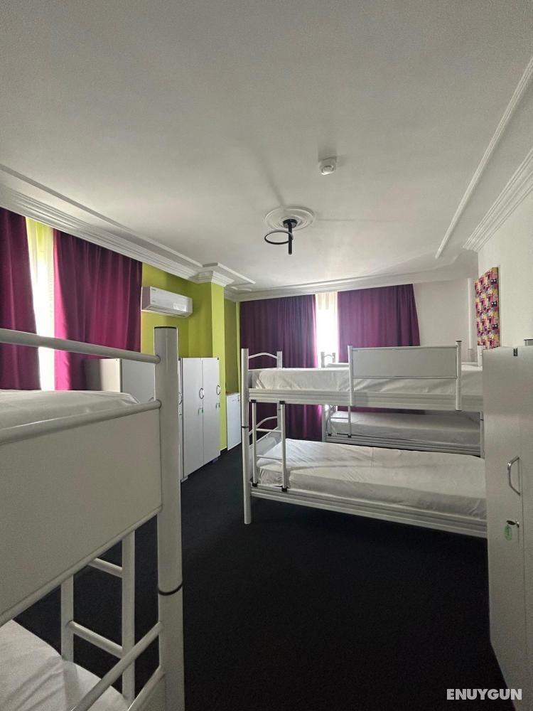 Dormitory (female), Garden View, No Balcony