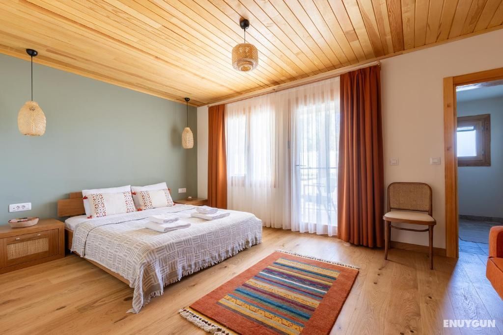 Standard Double Room with Side Sea View