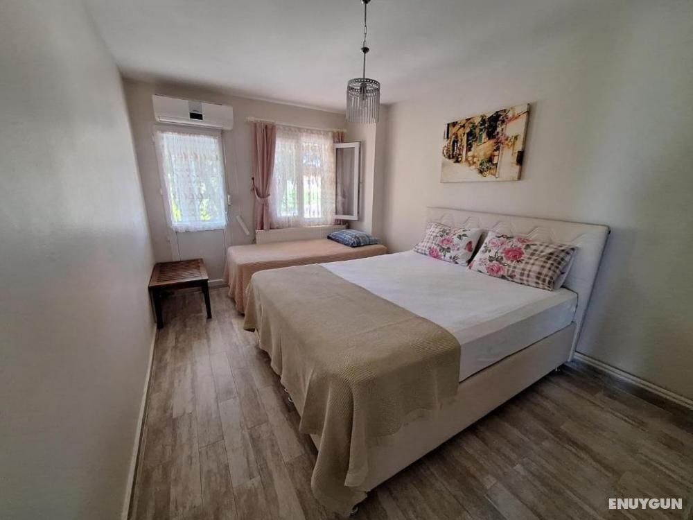 Family Suite, Garden or Street View, 1st Floor