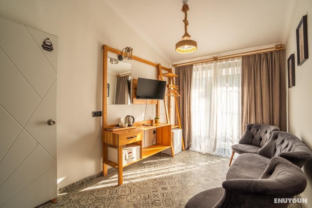 Superior Triple Room, No View, With Balcony