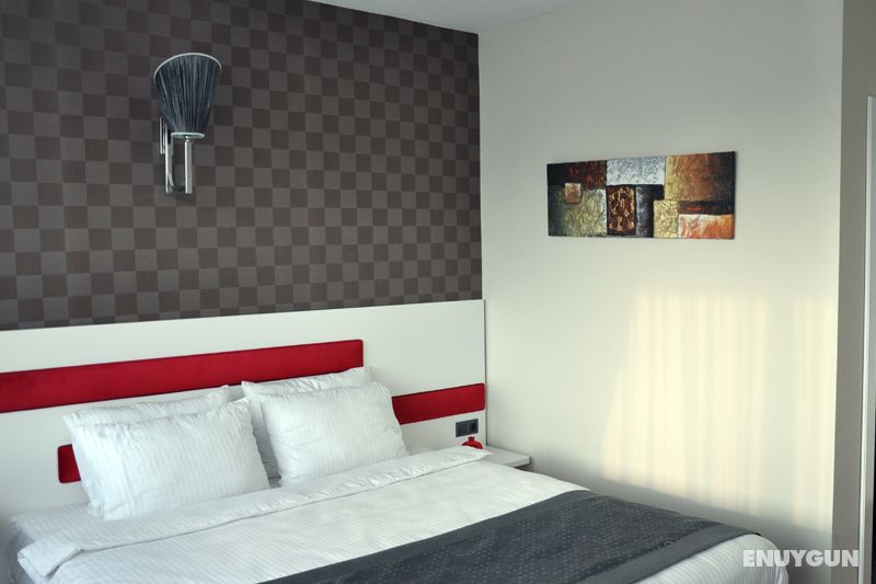 Standard Room, City View