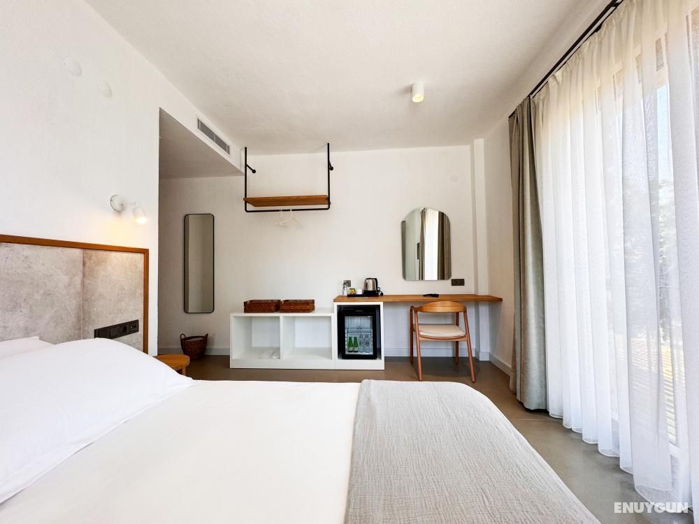 Large Standard Room, Garden View, 1st Floor