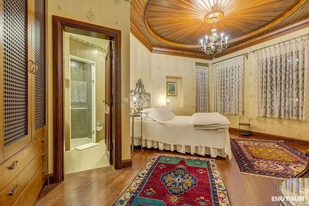 Suna Deluxe Double Room