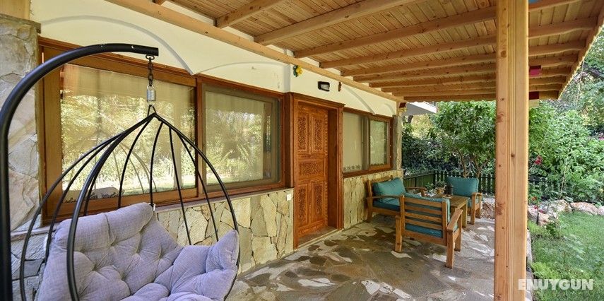 Family Room - Bed and Breakfast