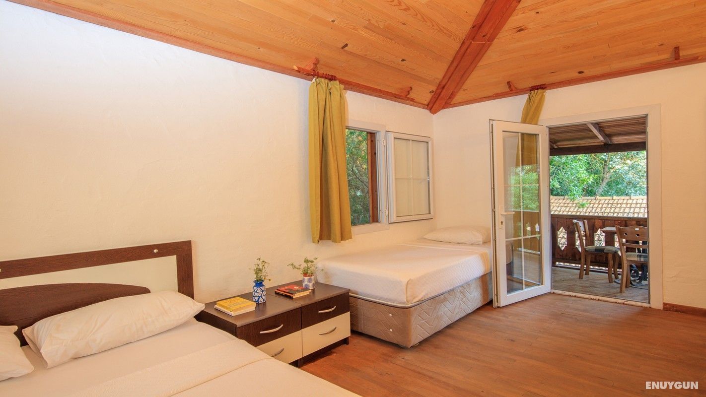Room Ekincik