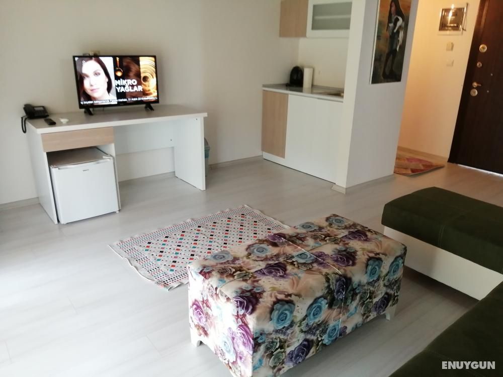 Family Room, Garden View, Balcony