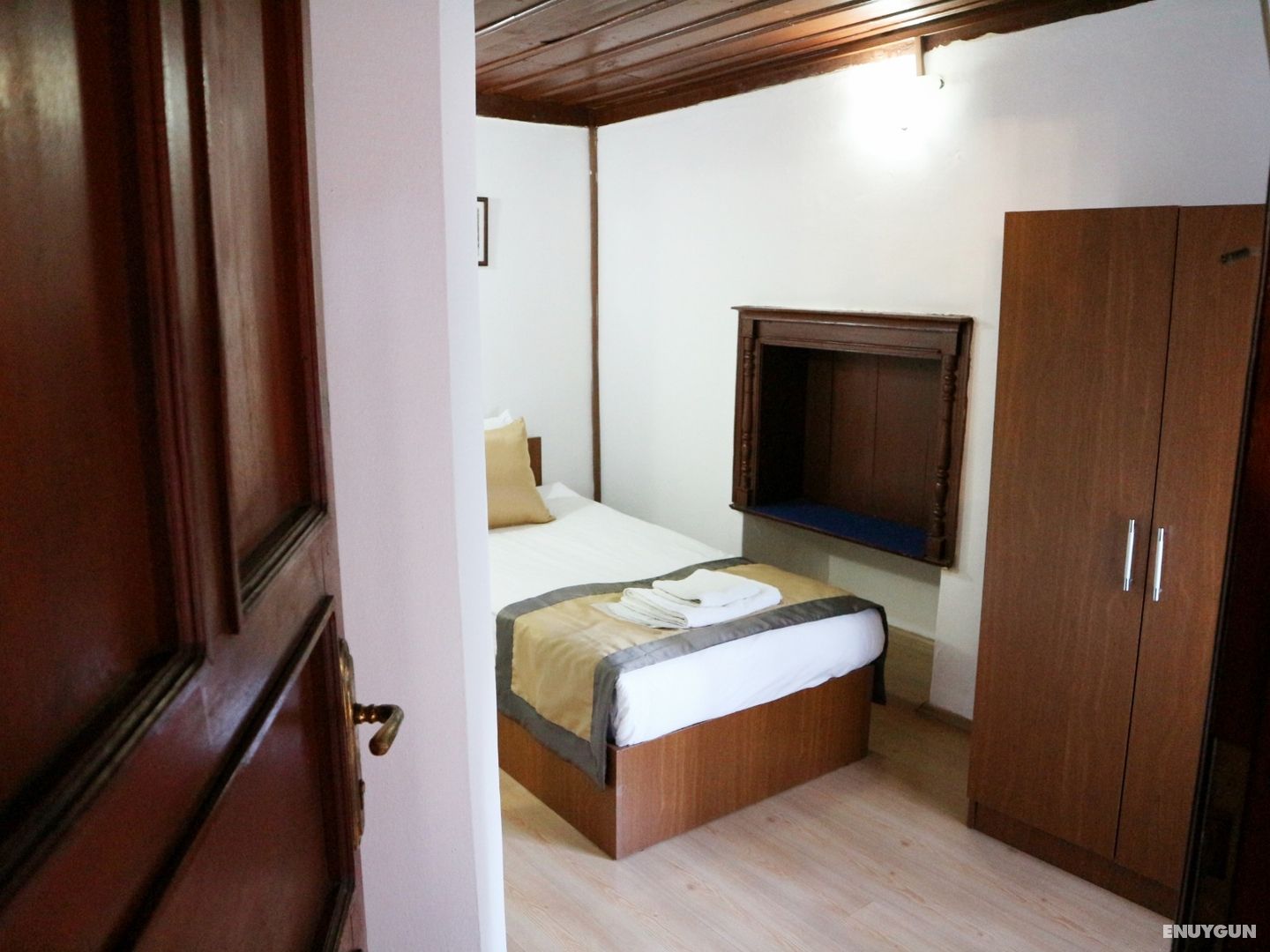 Small Single Room, No View, No Balcony