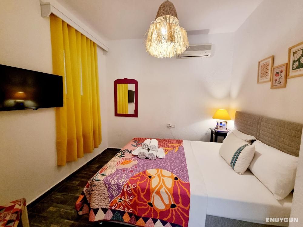 Small Double Lower Floor Room, No View, Ground Floor