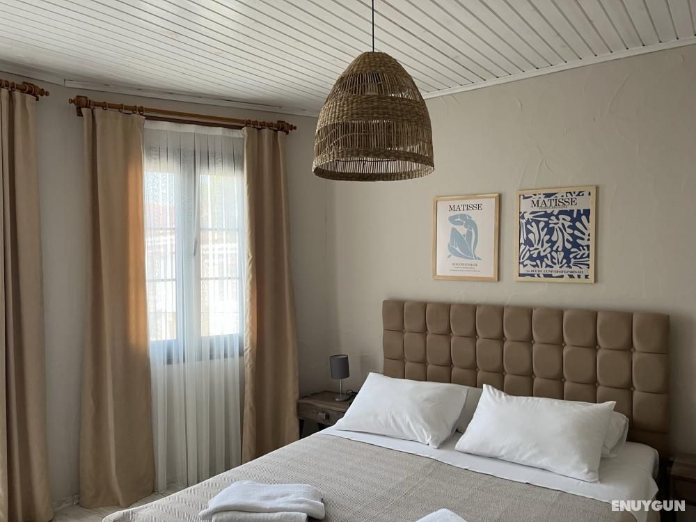 Comfort Room, Garden View, Air Conditioning