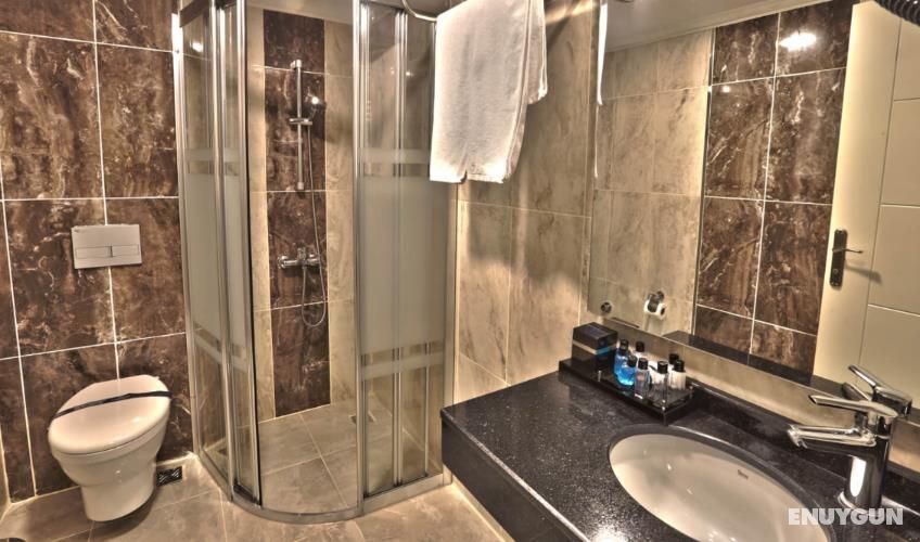 Standard Lake View Room