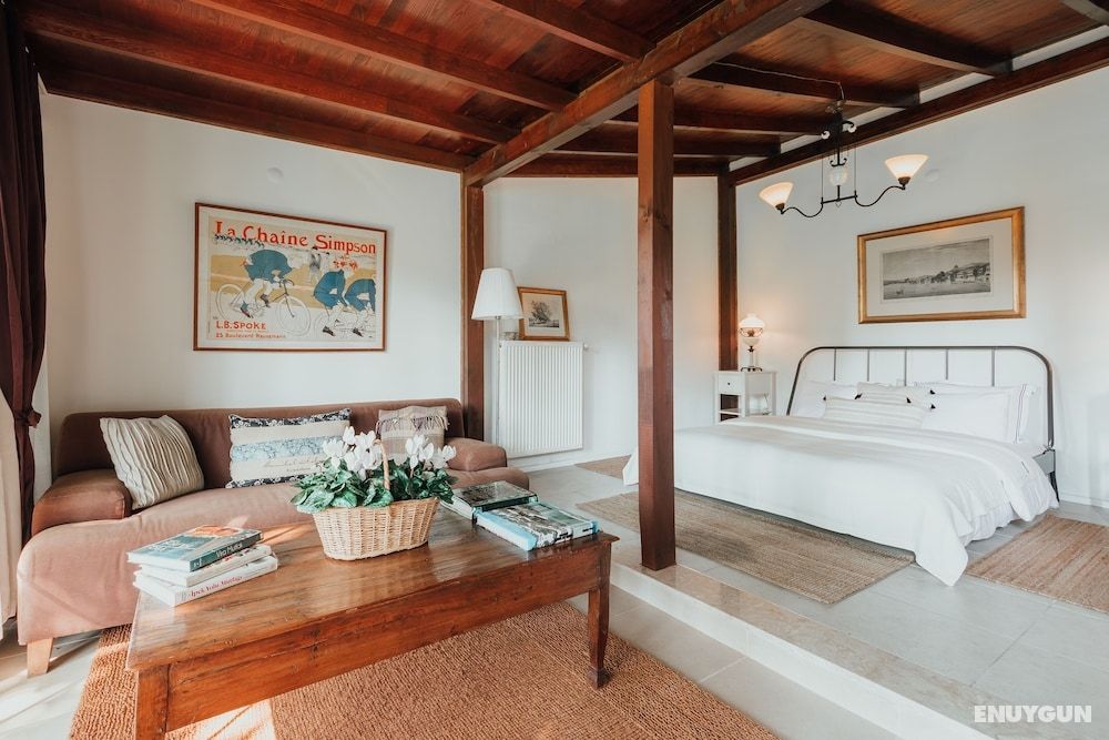 Deluxe Room, Terrace, Garden View