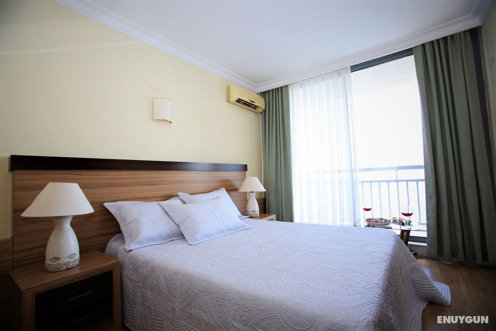 Double, Sea View, Balcony
