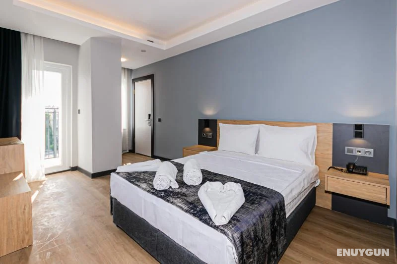 Family Standard Family Sea View Room