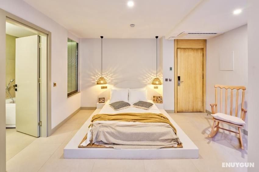 Garden Suite Room
