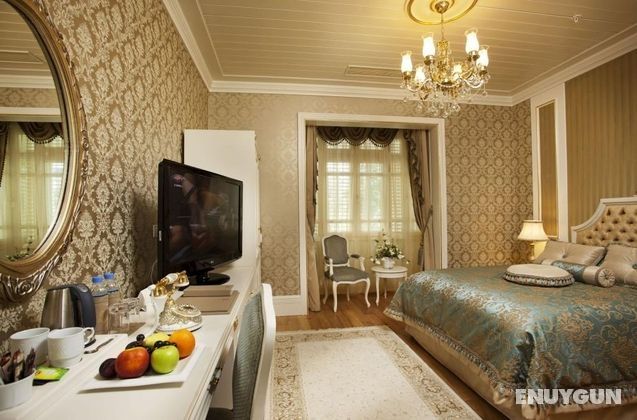 Small Hotel Standard Room