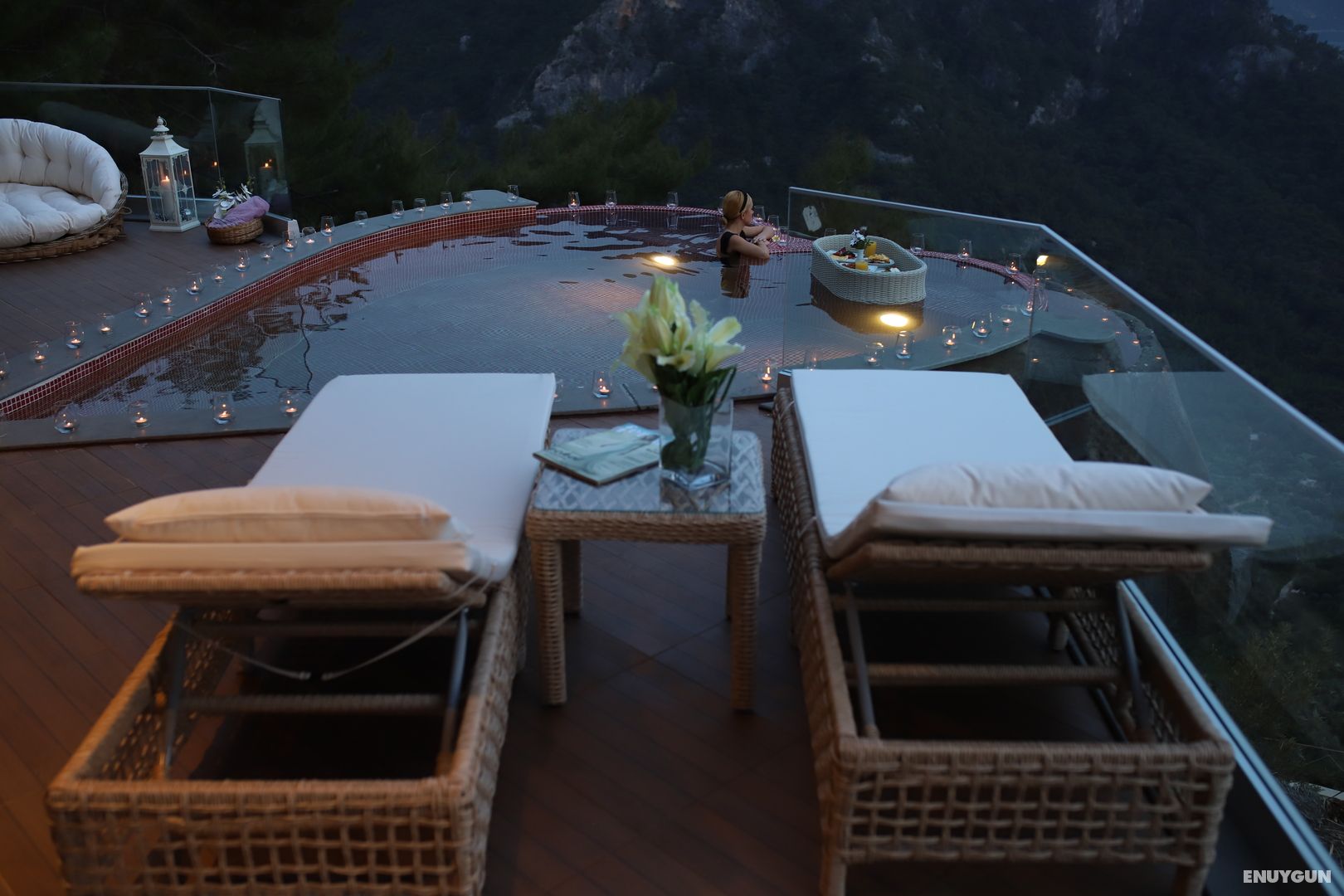 Honeymoon Suite, Sea View, Pool