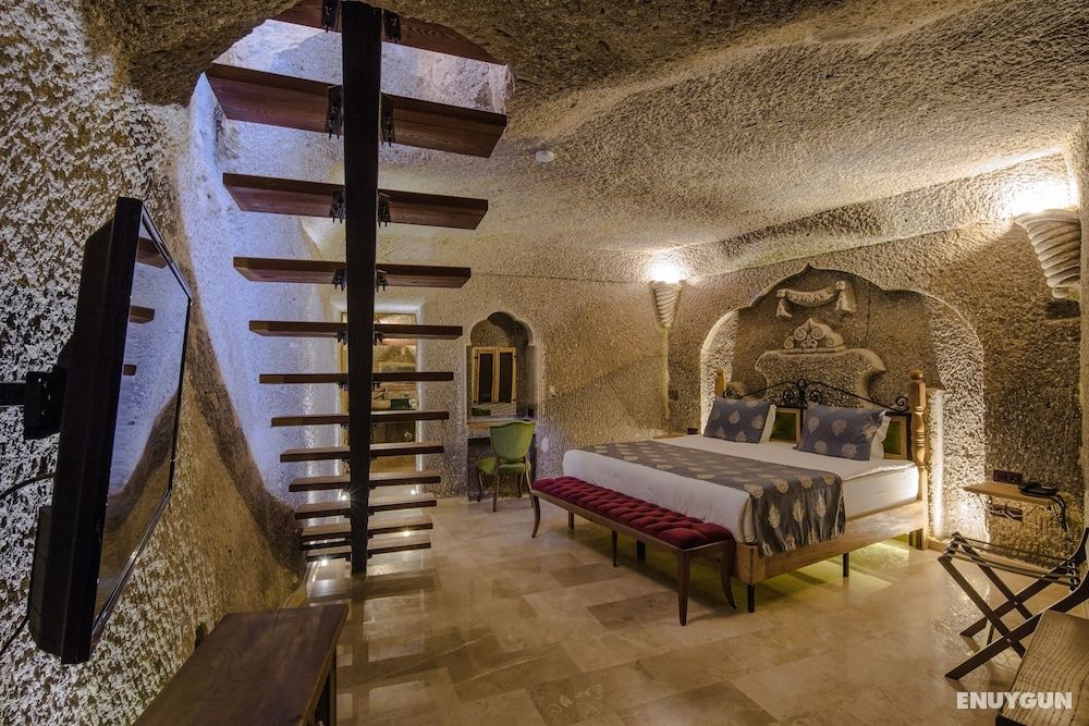 Comfort Suite, City View
