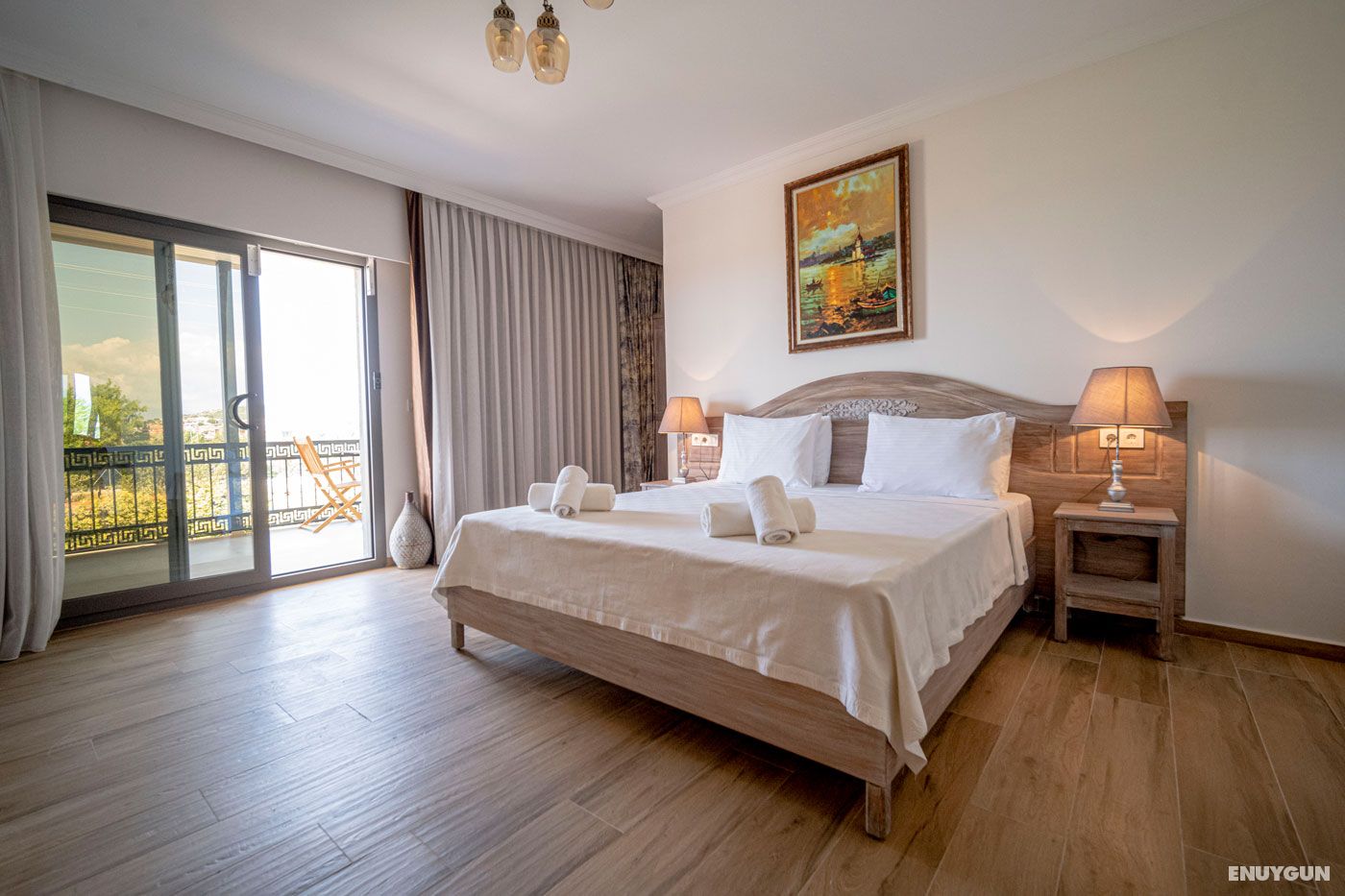 Deluxe Room, Partial Sea View