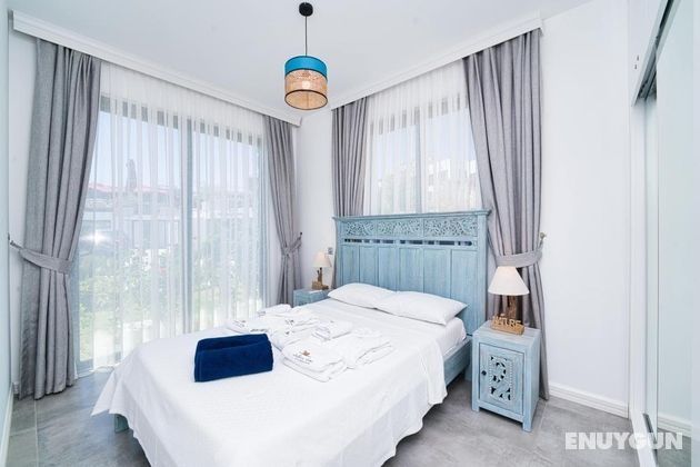 Villa - 2 Bedrooms, Pool View, Terrace