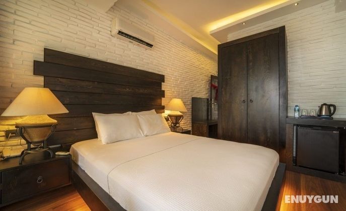 Standard Single Panoramic Terrace With Jacuzzi Room