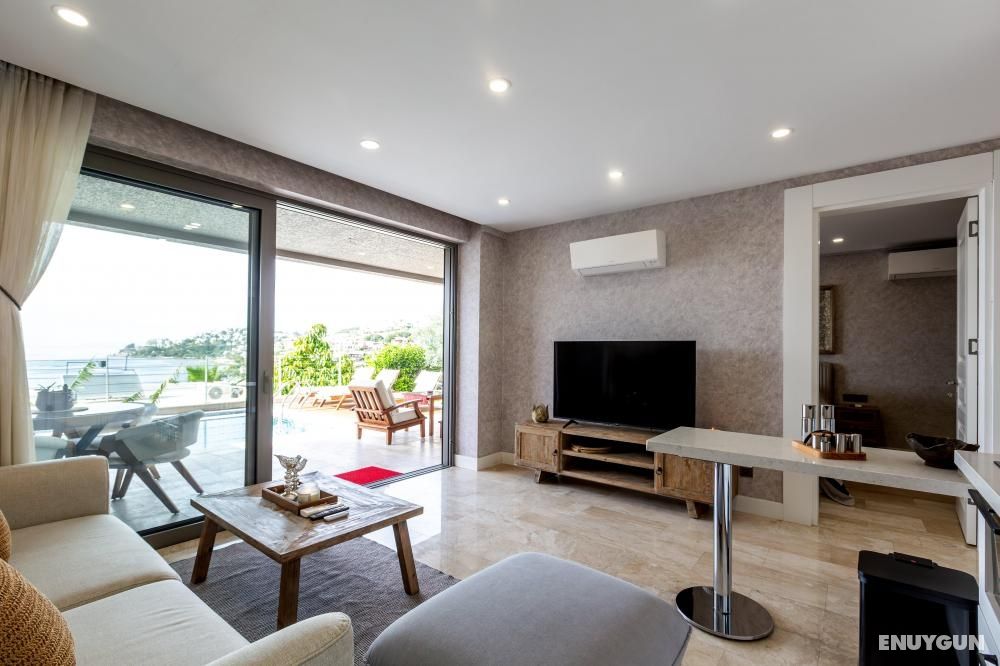Villa, Sea Side, with Private Pool