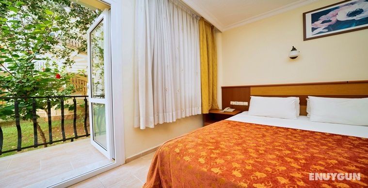 Standard Quad Room