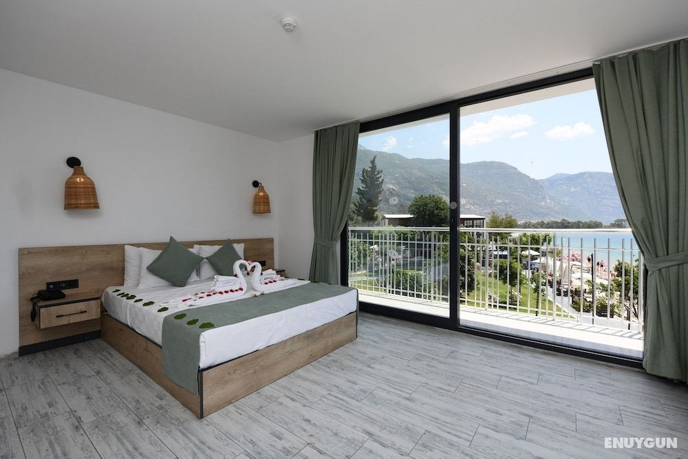 Superior Room, Sea View