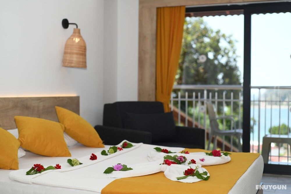 Standard Double or Twin Room with Garden View