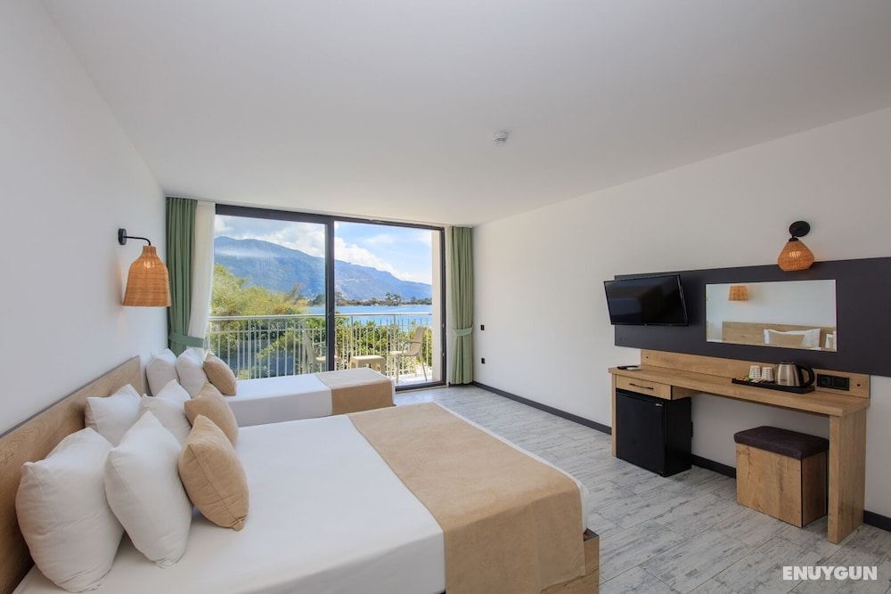Superior Triple Room, 1 Bedroom, Sea View