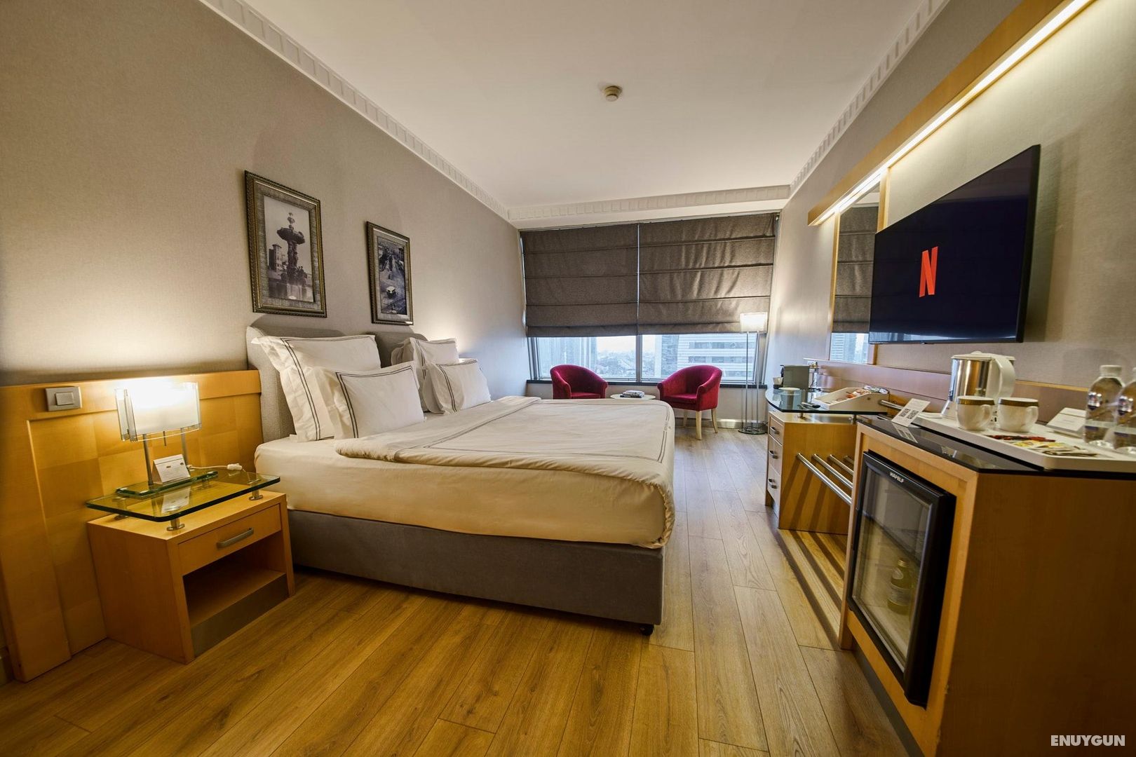 Deluxe Room, City View