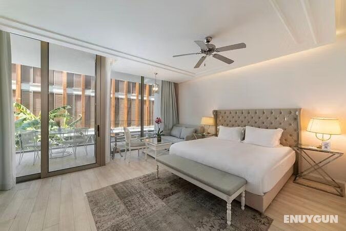 Premium Queen Room