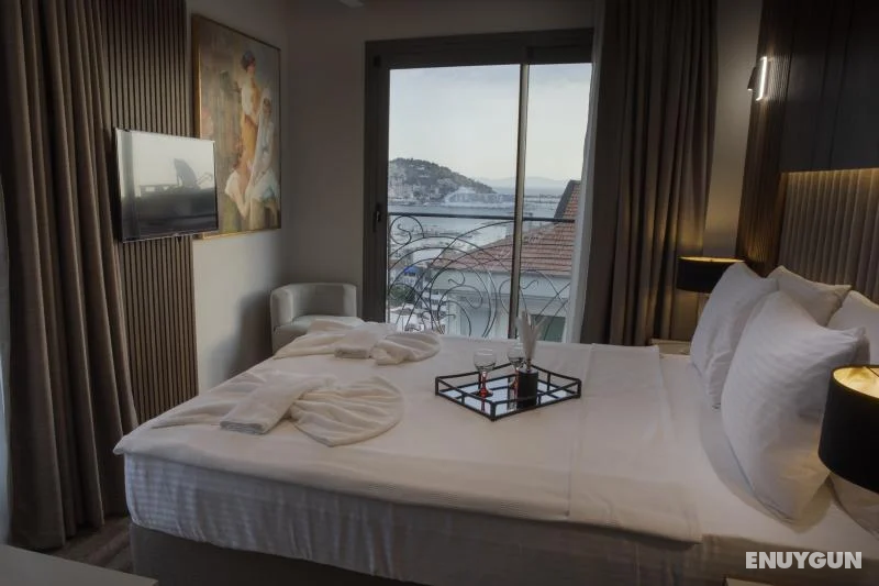 Standard Deluxe Room
