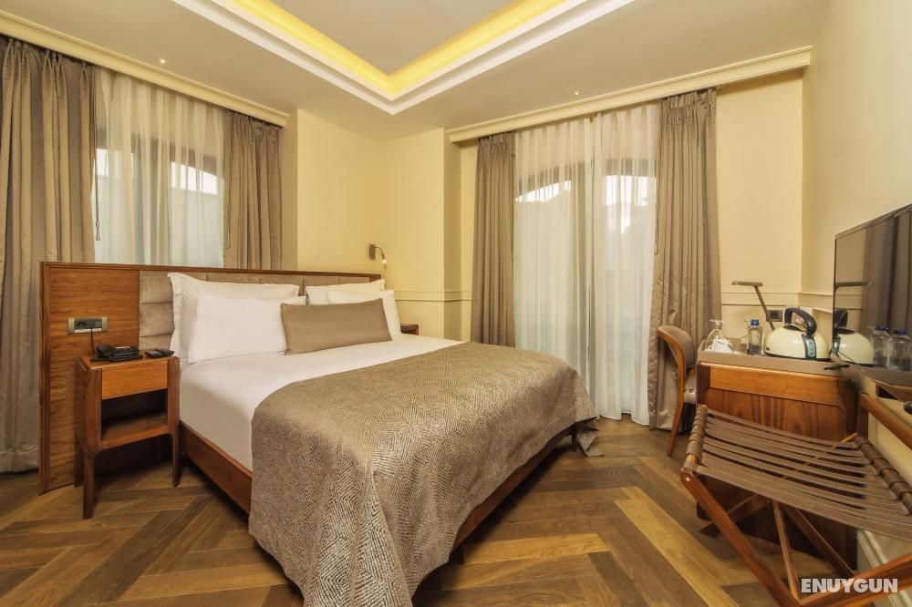Standard Room, City View
