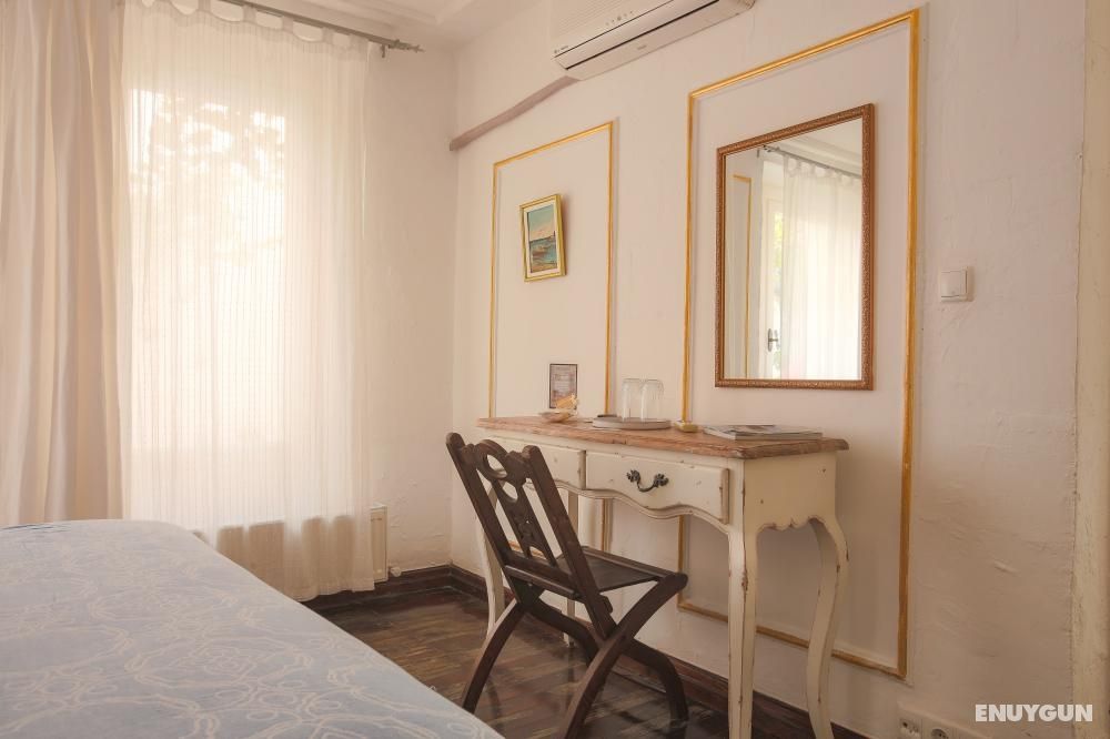 Standard Room, City View