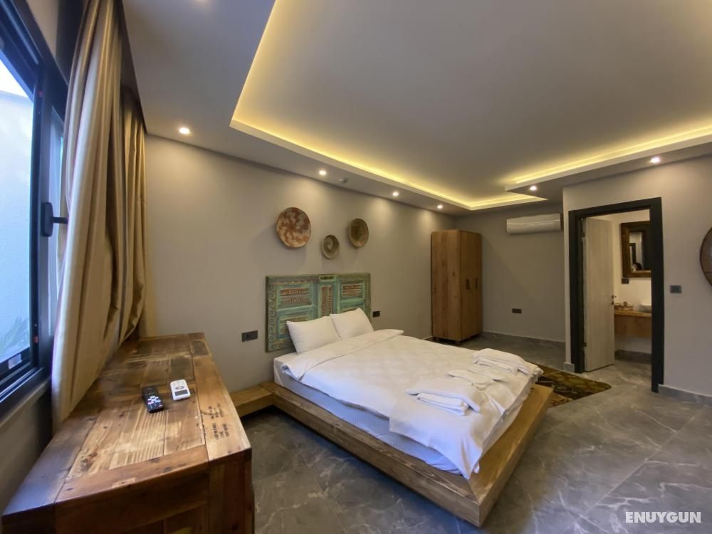 Superior Family Room