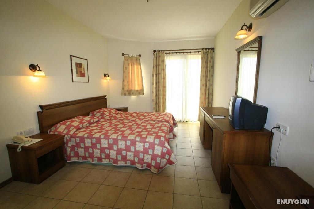Pool View Room