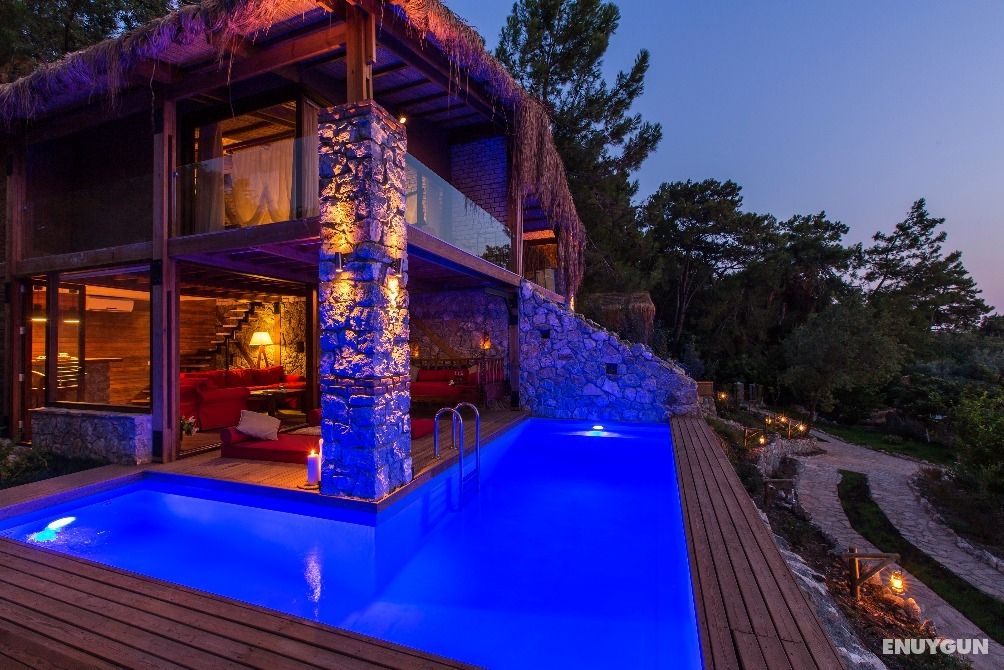 Duplex, Sea View