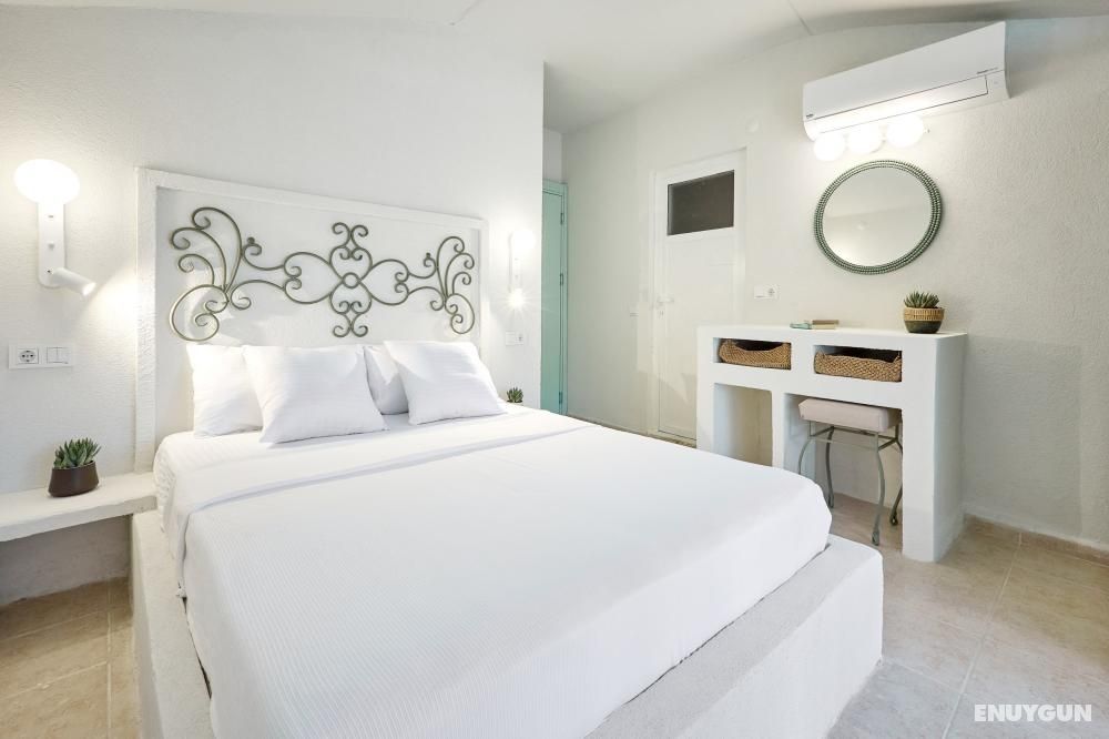 Double, Sea View, 2nd Floor