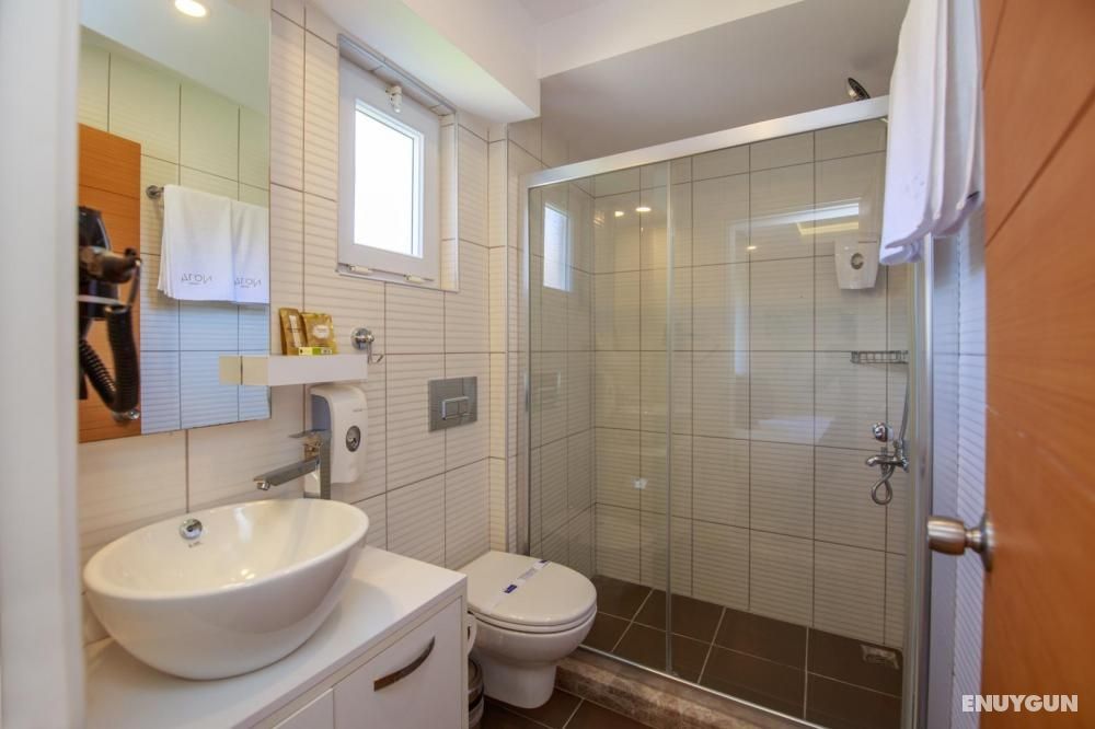 Double, Mountain View, Upper Floor