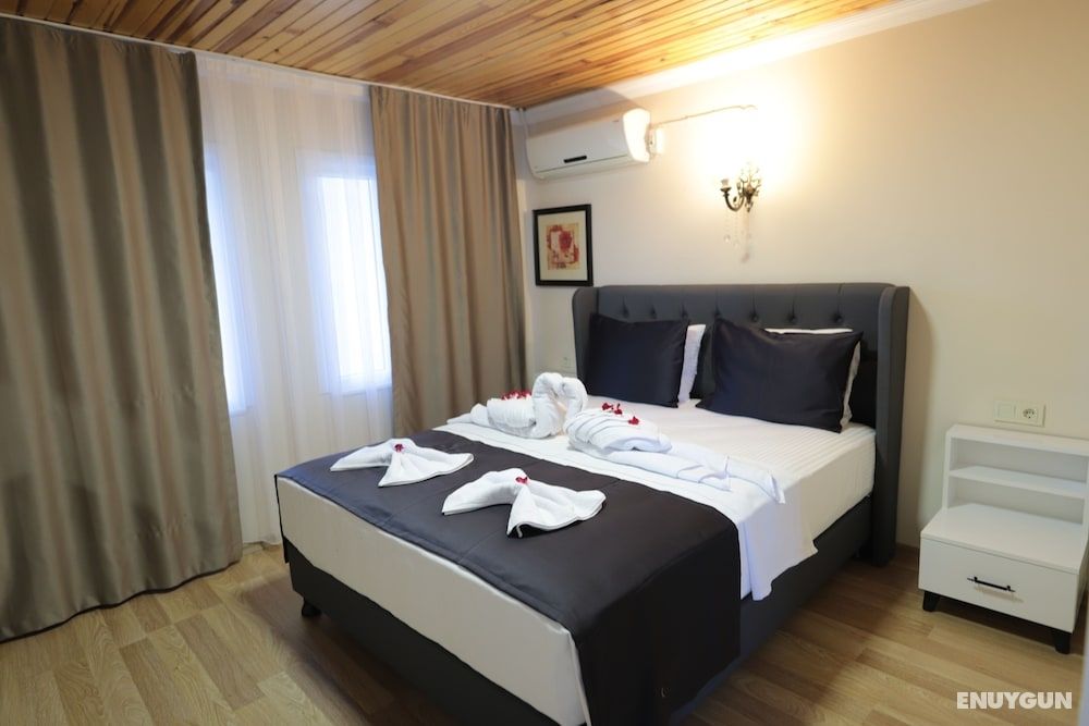 Ground Floor, Double Room Standard Custom Room