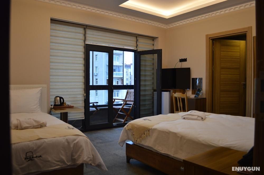 Connecting Room, City View, Balcony