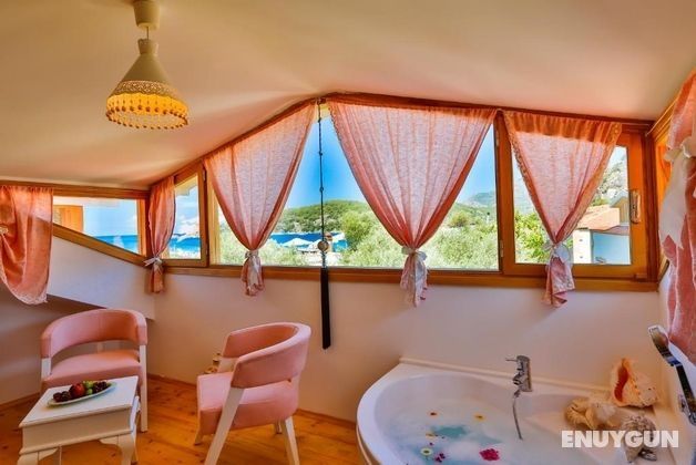 Penthouse Standard Room with Sea View