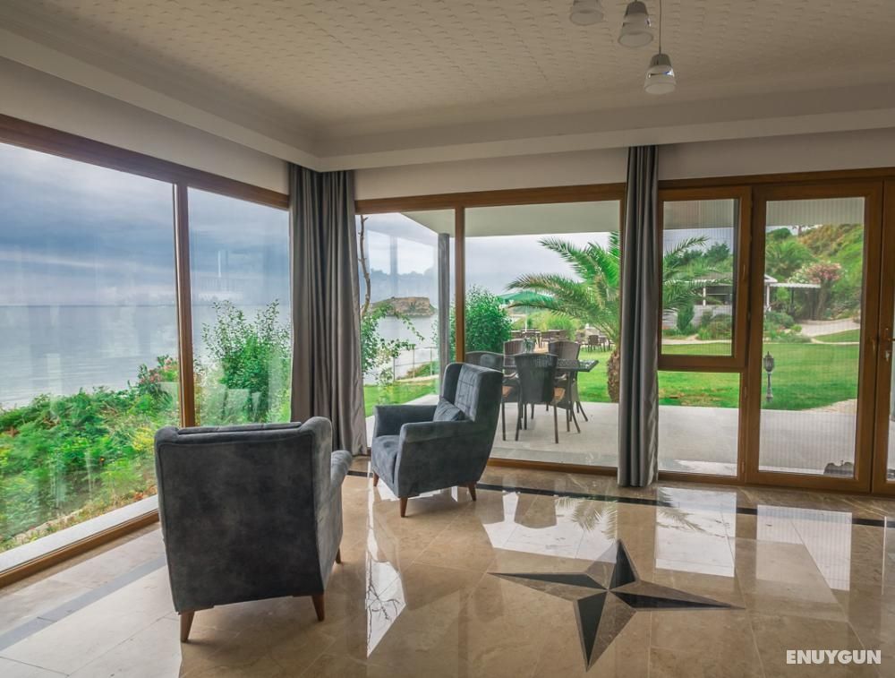 Presidential Suite, Sea View