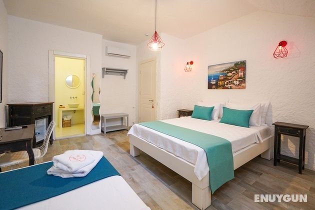 Economic Triple Room