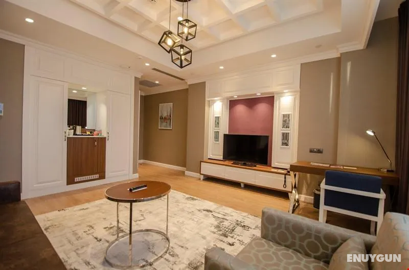 Suite Room