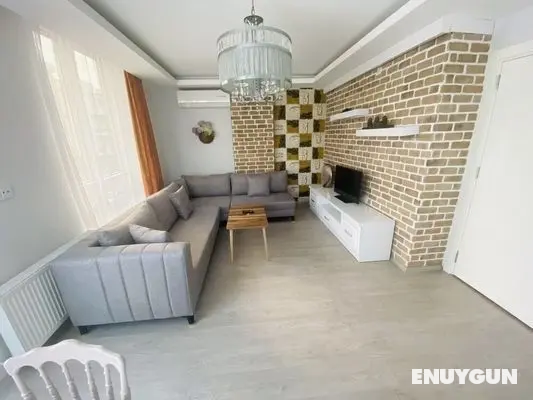 Deluxe Apartment Room