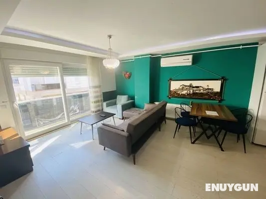Green Suite Room