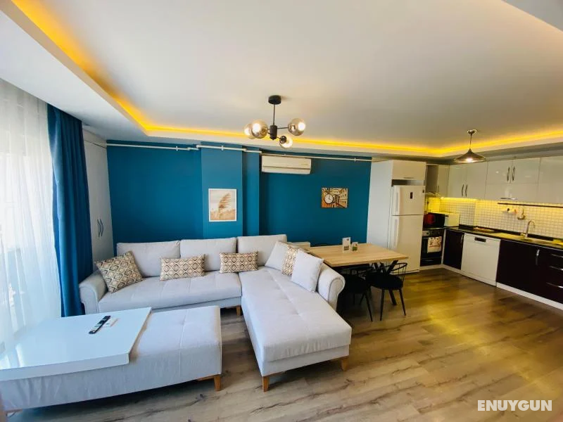 Superior Apartment Room