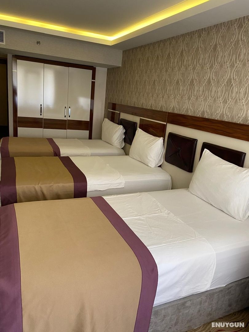 Triple Room with Garden View