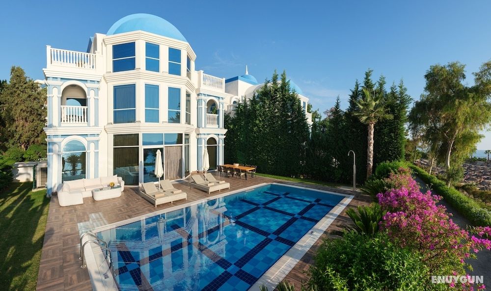 Presidential Villa with Private Pool